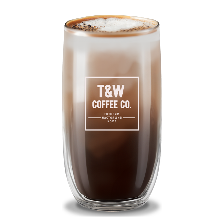 Флэт уайт в фирменном стакане T&W Coffee Co.
